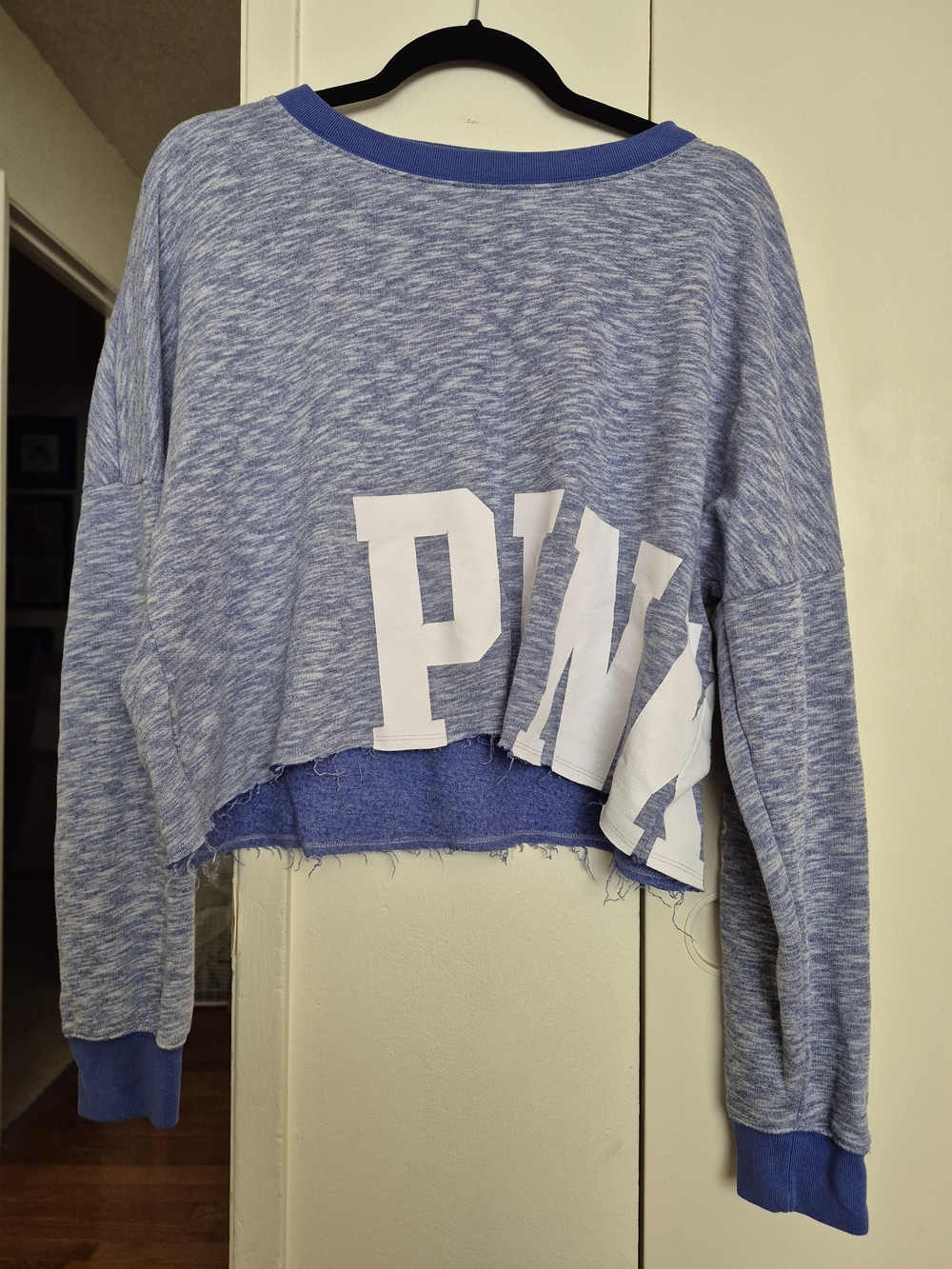 PINK Victoria's Secret Light Heather Blue Cropped Sweatshirt